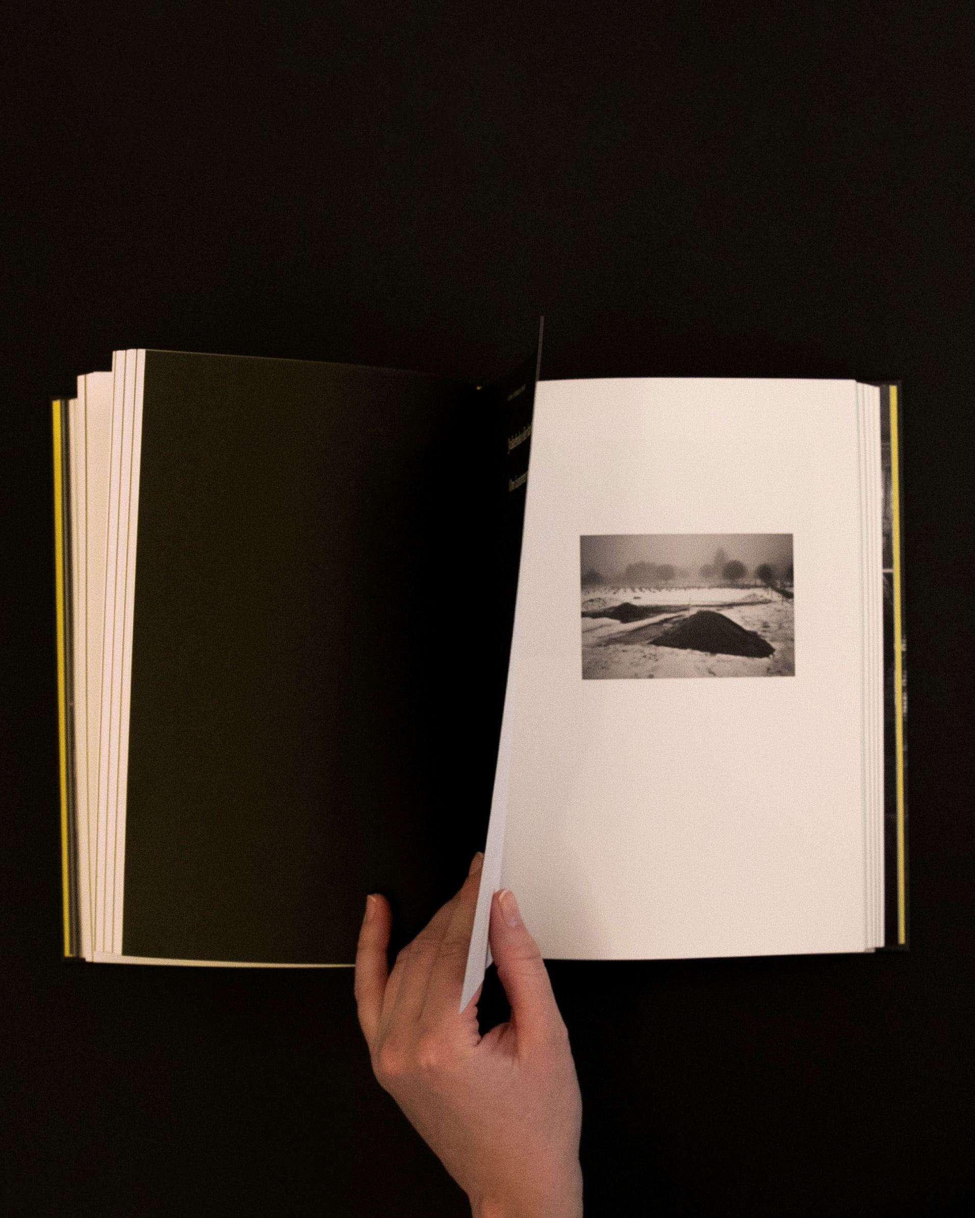 Innsiden gravferdsbok