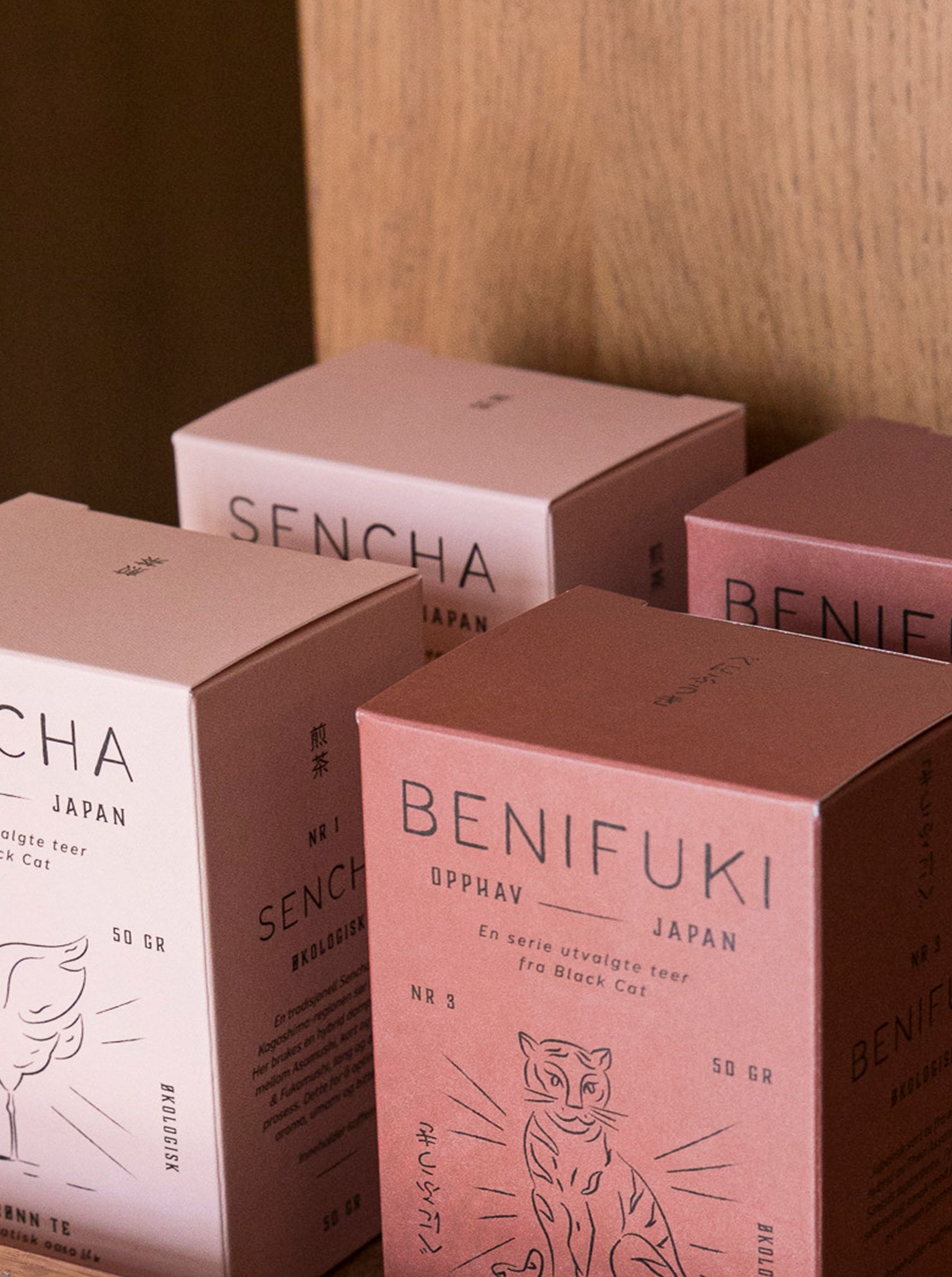 Sencha esker stilt opp