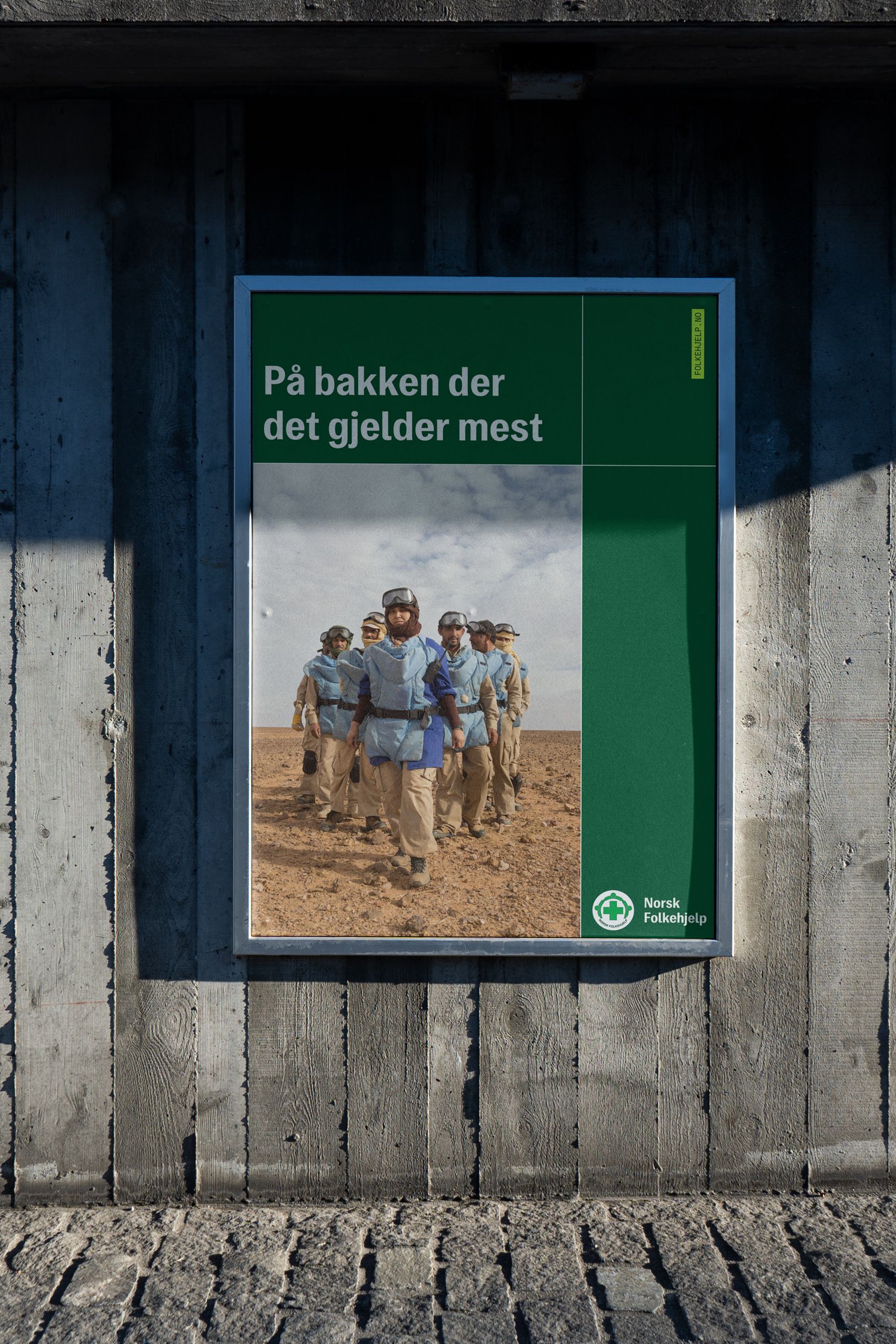 Norsk folkehjelp plakat